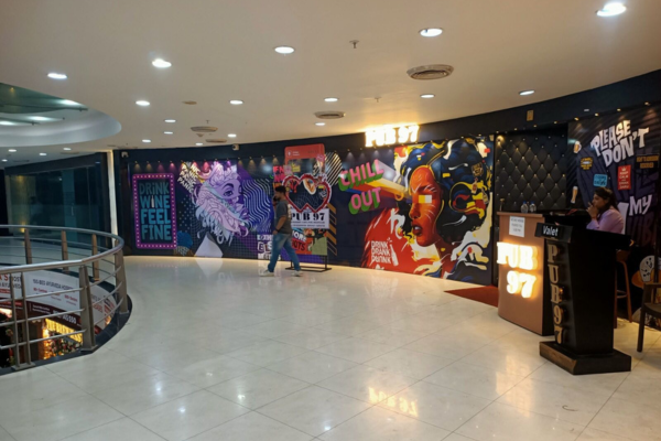 retail shop space, storefront near me, retail outlet, retail space